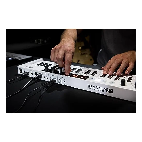 Autre vue du Clavier maître MIDI Arturia KeyStep 37
