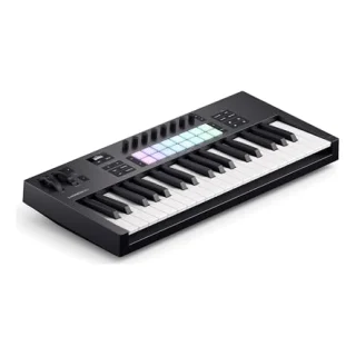 Clavier maître MIDI Novation Launchkey 37 MK4