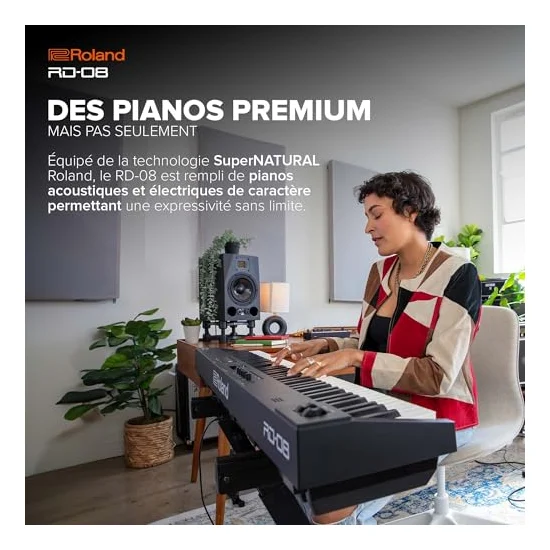 Autre vue du Piano de scène Roland RD-08