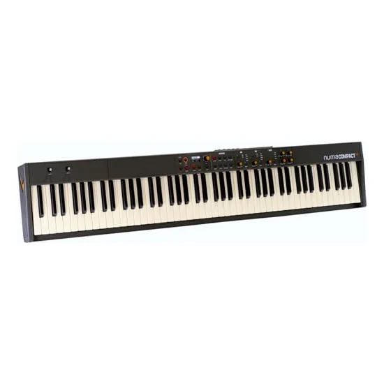 Autre vue du Piano de scène Studiologic Numa Compact SE
